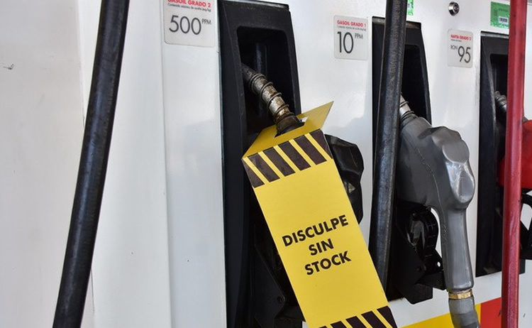 Advierten que si se congelan las naftas habrá que implementar un mecanismo para impedir el desabastecimiento