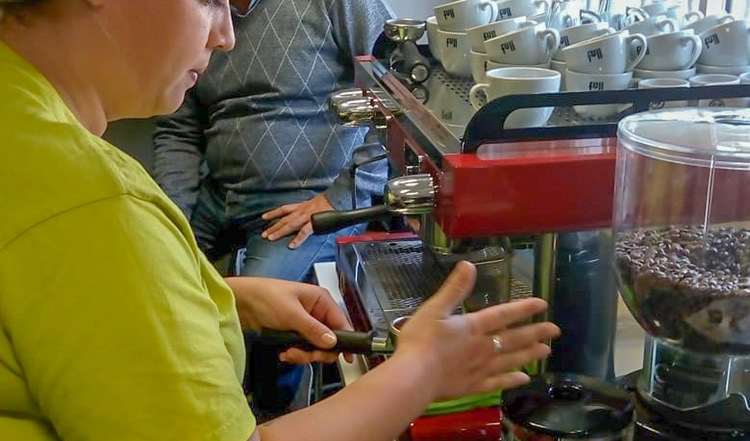 No solo vendedores de playa: La oferta laboral se extiende a otros sectores de las Estaciones de Servicio