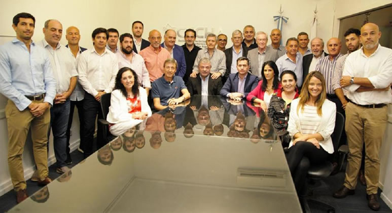 Una entidad de peso se suma a Expendedores Unidos