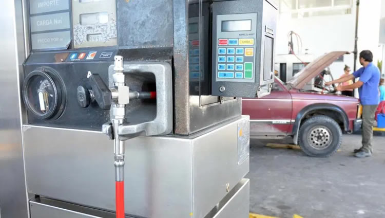 ENARGAS demora la decisión de postergar el vencimiento de las obleas de GNC que caducaron en marzo