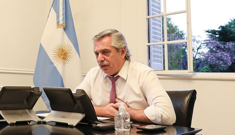 Estacioneros piden una videoconferencia con petroleras y gobierno para enfrentar la recesión