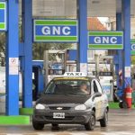 Expendedores de GNC insisten ante las distribuidoras por cargos fijos e intereses por atrasos en el pago de las facturas