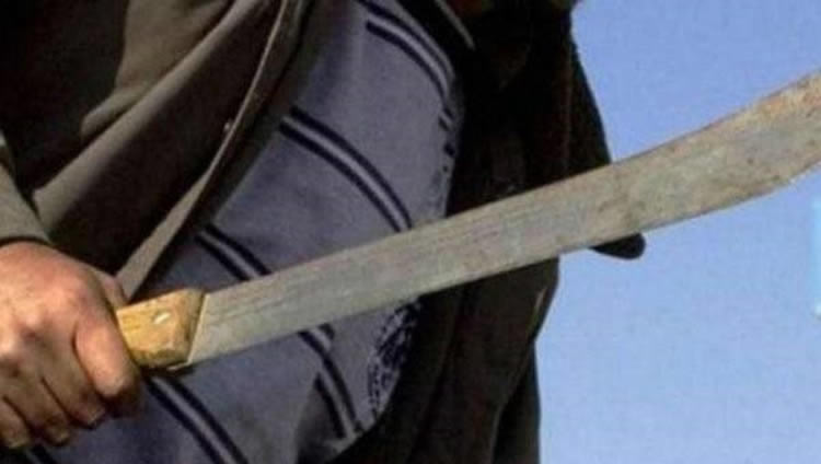 Escalada de violencia: Delincuentes atacan con machetes a un playero