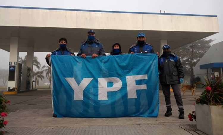 “Nuestro compromiso es que no se caiga ninguna YPF”