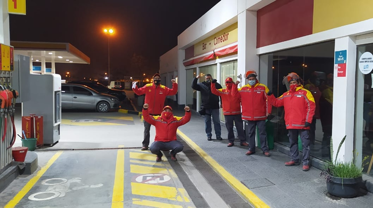 Desmienten una disparada de casos de Covid en Estaciones de Servicio tras la aparición de un playero positivo