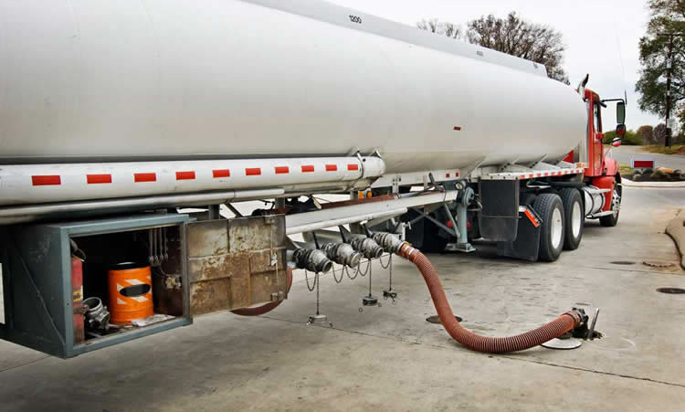 Temor de las Estaciones Blancas a causa de los sucesivos aumentos de combustibles en el canal mayorista