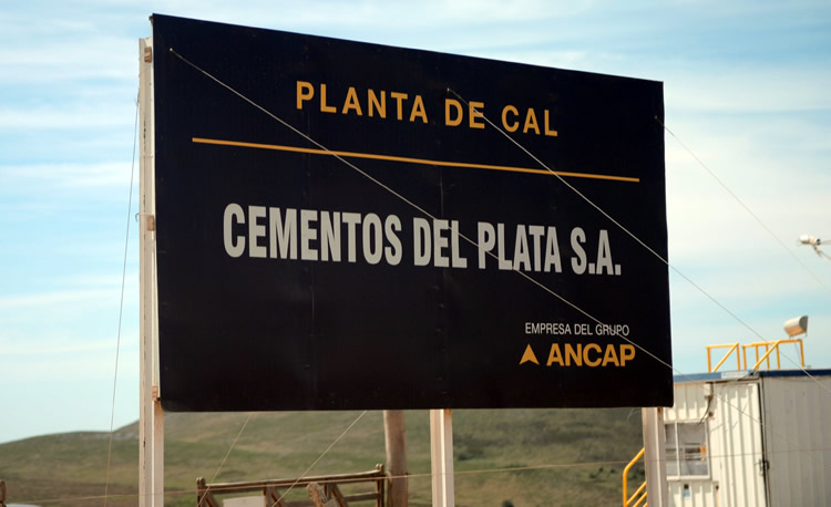 ANCAP perdió licitación de cal para planta Candiota y está en riesgo la fuente laboral de 70 trabajadores