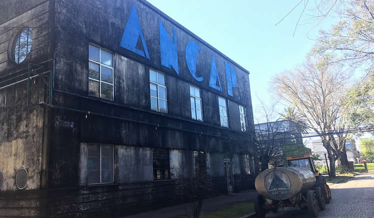 ANCAP propone recorrer los barrios con tours históricos partiendo de cuatro de sus estaciones