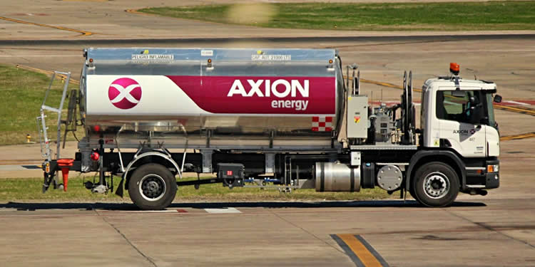 El precio del combustible debe bajar: ¿Cederá ANCAP o se ajustarán márgenes de distribución?