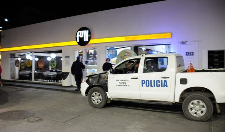 Impieri sobre el proyecto que centraliza compras en YPF: “Si pasa en Senadores, tenemos esperanza que el gobernador lo vete”