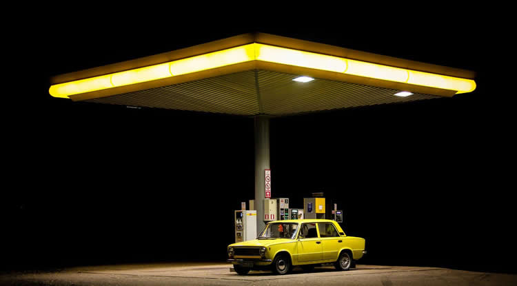 Los expertos opinaron sobre el combustible: Quita de subsidios, eliminación de precio máximo y venta directa a grandes clientes