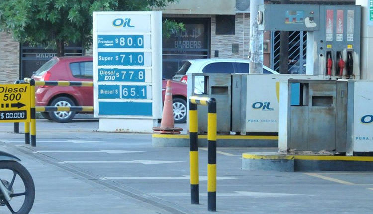 ¿Qué nuevos aumentos de precios en los combustibles se esperan para enero?