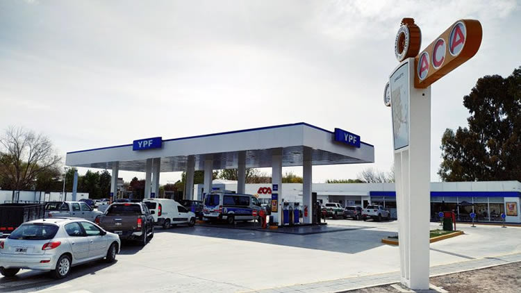 El Automóvil Club Argentino fortalece su alianza con las Estaciones de Servicio YPF para beneficio de sus asociados