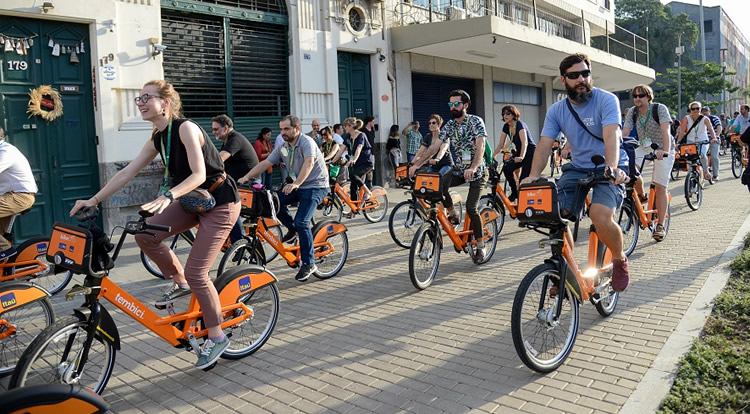 Estaciones de Servicio permitirán a los ciclistas inflar sus bicicletas de manera gratuita