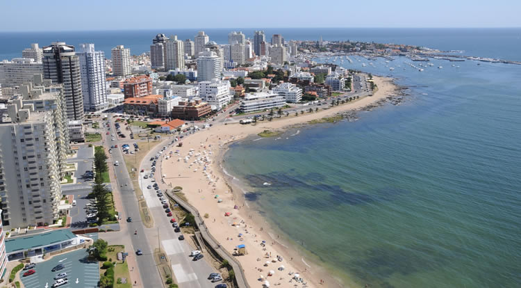 La venta de combustible en Punta del Este bajó 30 por ciento en primera mitad de semana de turismo