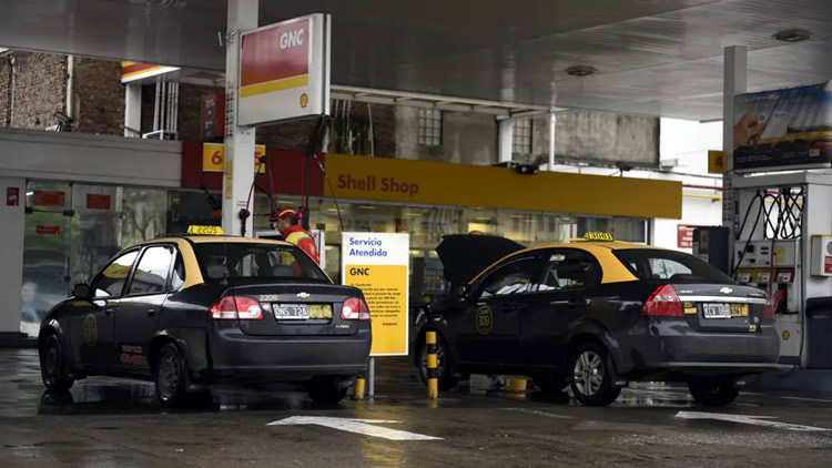 GNC: Crece la relación entre cantidad de autos y Estaciones de Carga