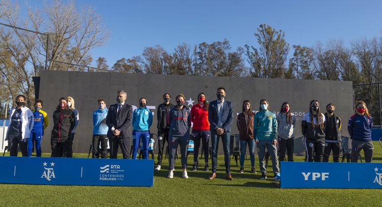 YPF será el nuevo sponsor oficial del Campeonato Femenino de Futbol