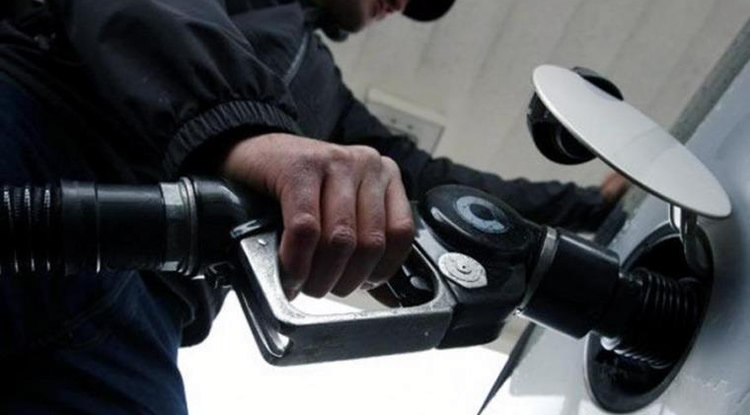 Advierten que el fallo de la Corte Suprema habilitará a los municipios a avanzar con más costos sobre las Estaciones de Servicio