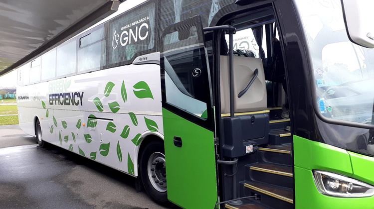 Fabricantes de buses gestionan acciones con el ENARGAS para incluir a las Estaciones de Servicio en un plan de transporte sustentable