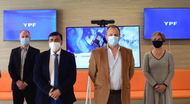 YPF presentó un programa de capacitación para emprendedores