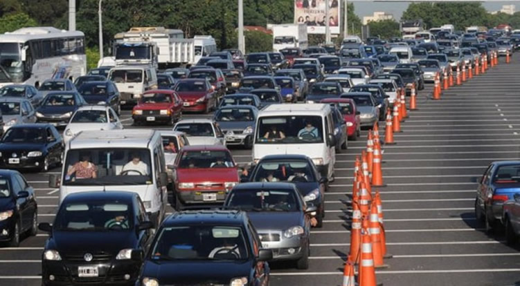 Las Estaciones de servicio de la costa bonaerense están trabajando al tope de su capacidad