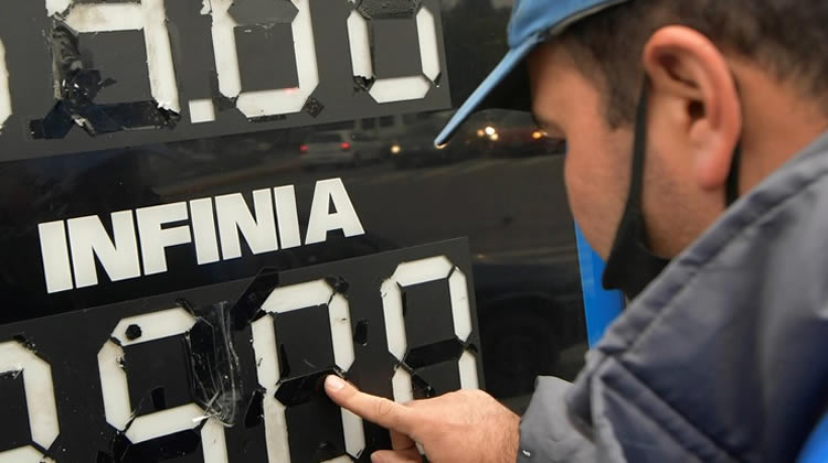 Sólo por impuestos atrasados, los combustibles deberían aumentar más del 20 por ciento