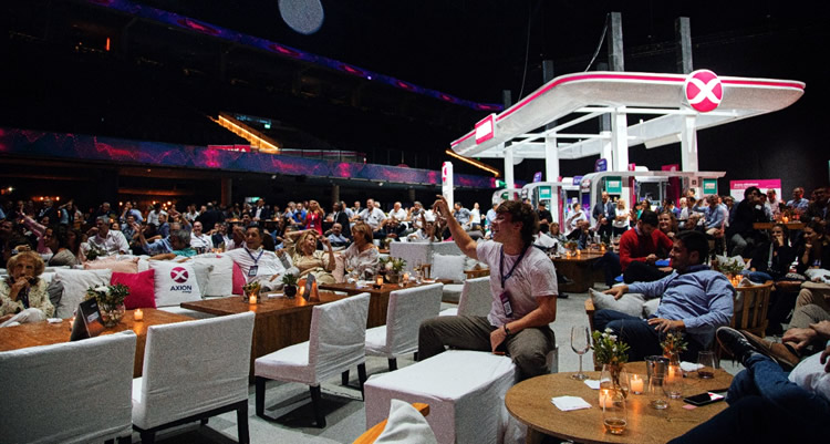 AXION energy presentó un programa de fidelización destinado a brindar una experiencia premium a sus clientes