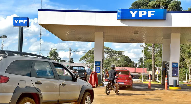 YPF también aumentó el precio de sus combustibles en todo el país