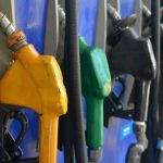 Se confirmó la postergación de la suba de los impuestos a los combustibles