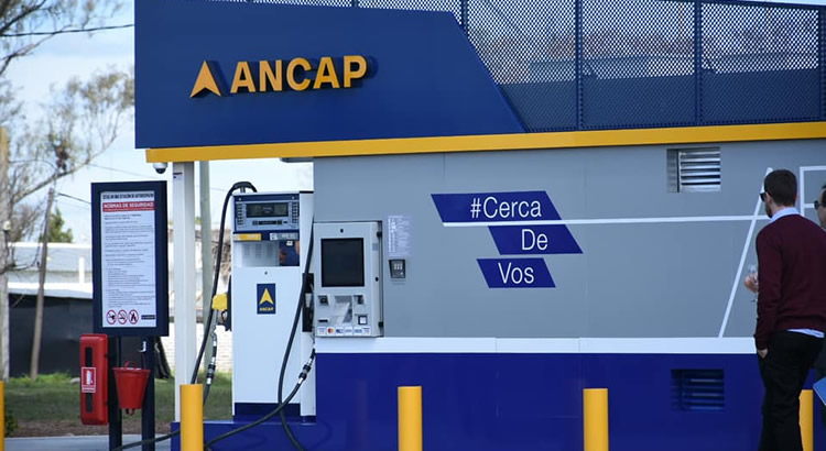ANCAP espera por autorización de URSEA para instalar una Estación de Servicio “automática”