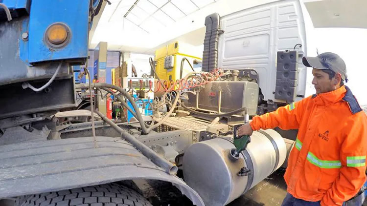 Las Estaciones de Servicio advierten una caída de ventas de entre un 30 y un 50 por ciento de su nivel histórico