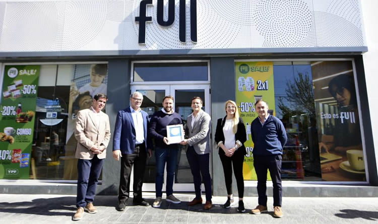 FECRA y la Municipalidad de La Plata inauguraron la primera Estación de Servicio con energía solar de esa ciudad