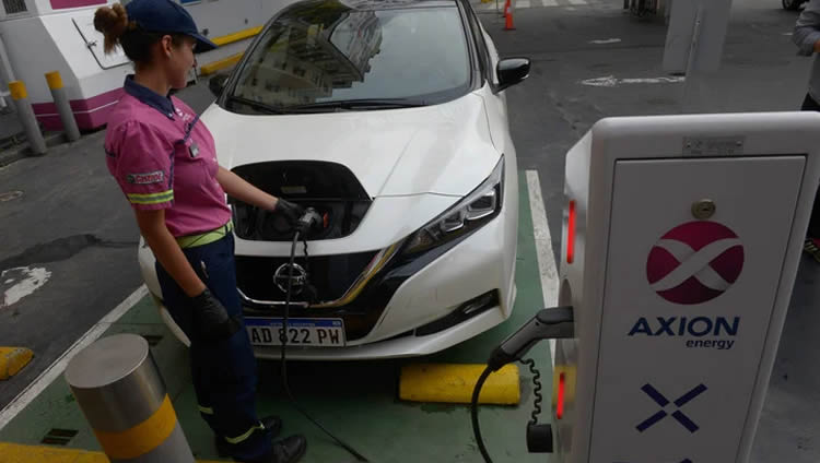 La provincia de Buenos Aires fomentará la instalación de puntos de recarga para vehículos eléctricos