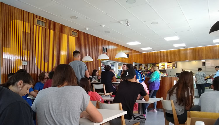 Estaciones de servicio aprovechan las nuevas tecnologías para la gestión del personal y el conocimiento del cliente