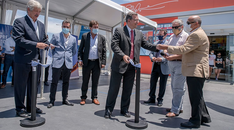 Distribuidoras mayoristas podrán operar hasta cuatro estaciones de su sello bajo la modalidad “integración vertical”