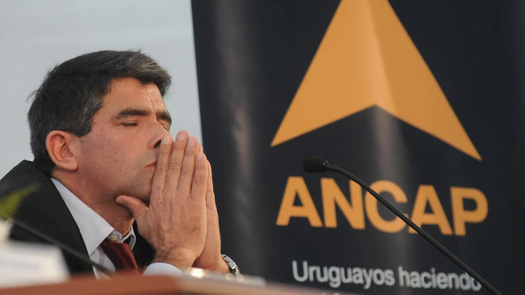 Uruguay: El expresidente de ANCAP gastó 20 mil dólares con la tarjeta corporativa de la empresa en artículos personales