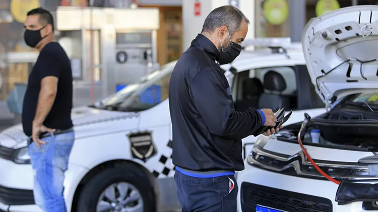 Se aprobó un acuerdo salarial para empleados de Estaciones de Servicio