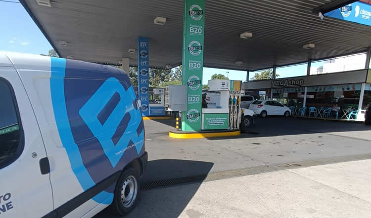 Bertotto Boglione equipará a la primera Estación de Servicio de biocombustibles del país