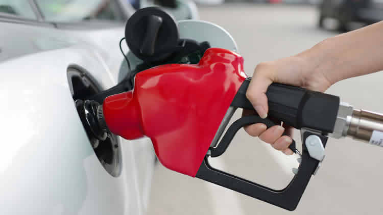 Análisis: Precios, competencia y desafíos en el mercado argentino de los combustibles