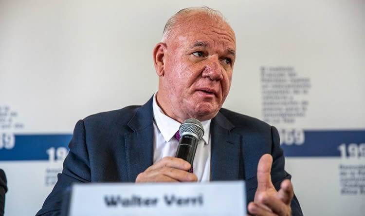 Uruguay: El Gobierno defendió el modelo de fijación de precios de los combustibles