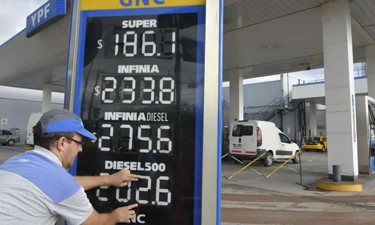 Precios Justos: Aseguran que las petroleras reclaman duplicar el porcentaje de aumento