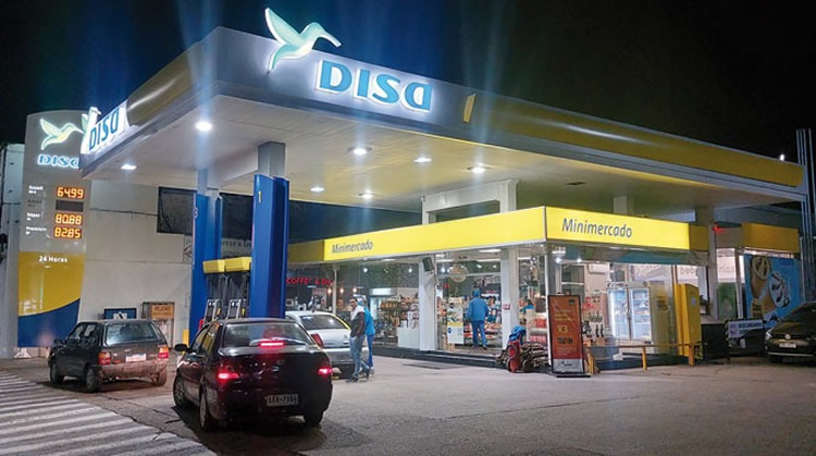 El gobierno aprobó nueva rebaja del IMESI a las gasolinas en el litoral del país