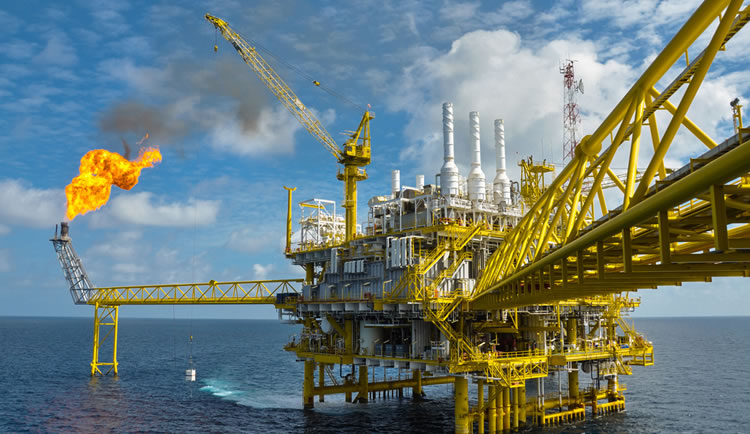 La caída del precio del galón de gasolina en Golfo de México repercutiría en el precio de los combustibles