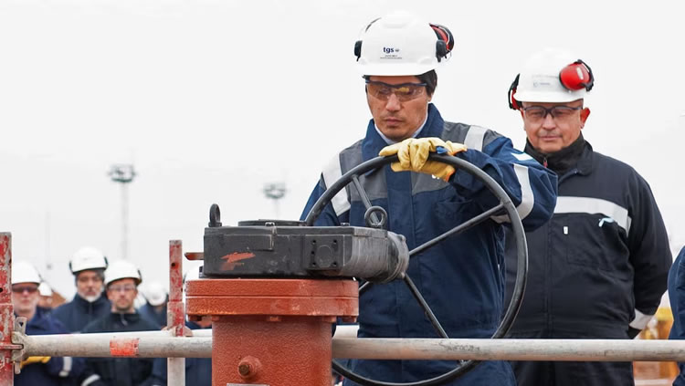 Comenzó el llenado del gasoducto: Prevén que aumentará la disponibilidad de gas a precios competitivos para el GNC