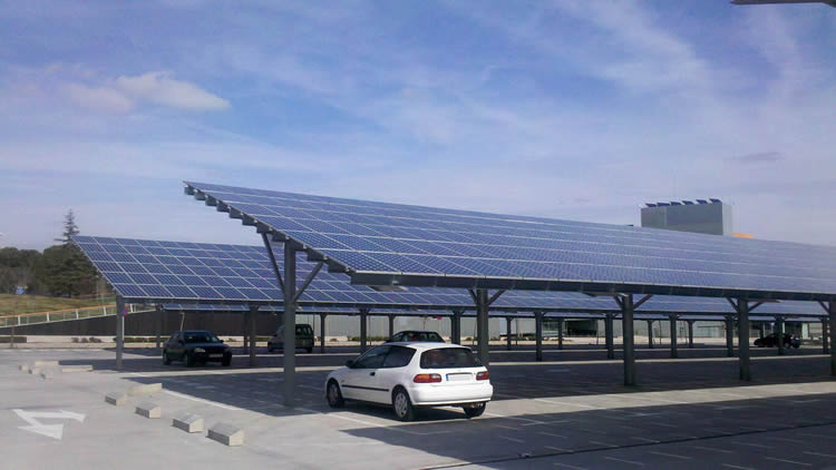 Estacionamientos con paneles solares: Una opción sustentable que brinda rentabilidad a las Estaciones de Servicio