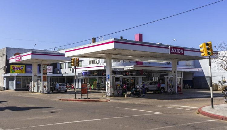 Ventas en estaciones del litoral repuntaron entre un 20 y un 30 por ciento como consecuencia de baja del IMESI