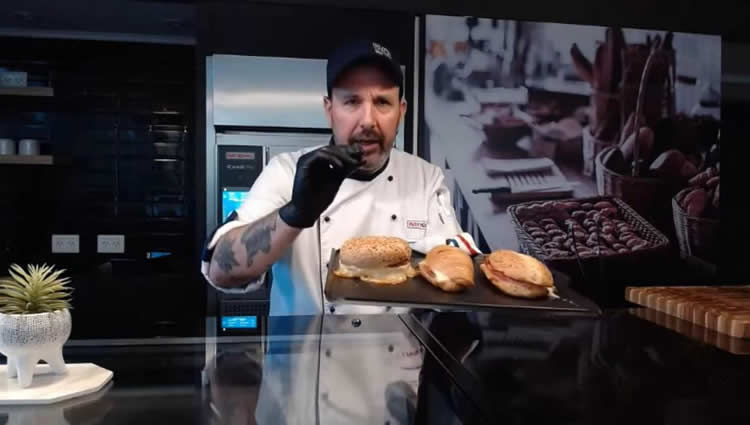 Operadores de Estaciones de Servicio se capacitaron en la optimización de equipos de gastronomía