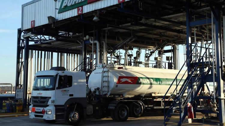 Puma energy inauguró en Bahía Blanca una nueva estación de descarga de camiones