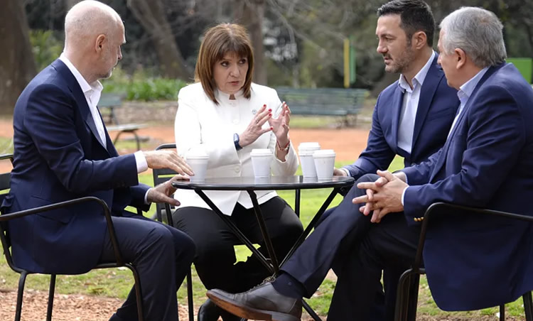 Juntos por el Cambio propone liberar los precios en el surtidor