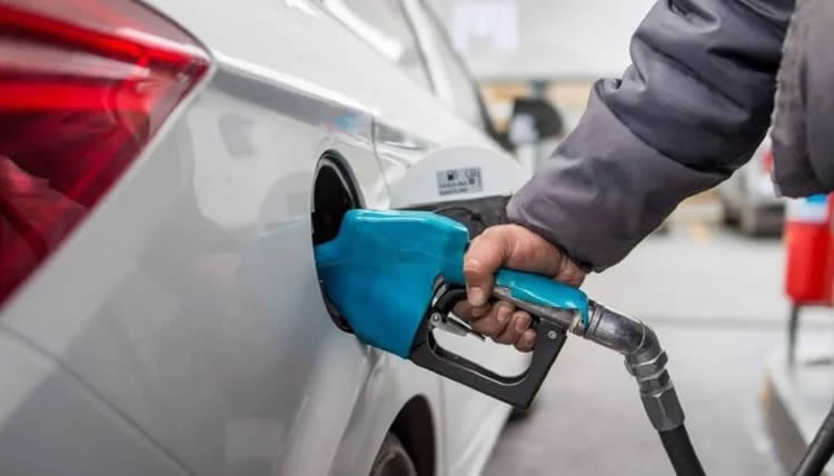 Advierten sobre una nueva tasa que impactará en el precio de los combustibles